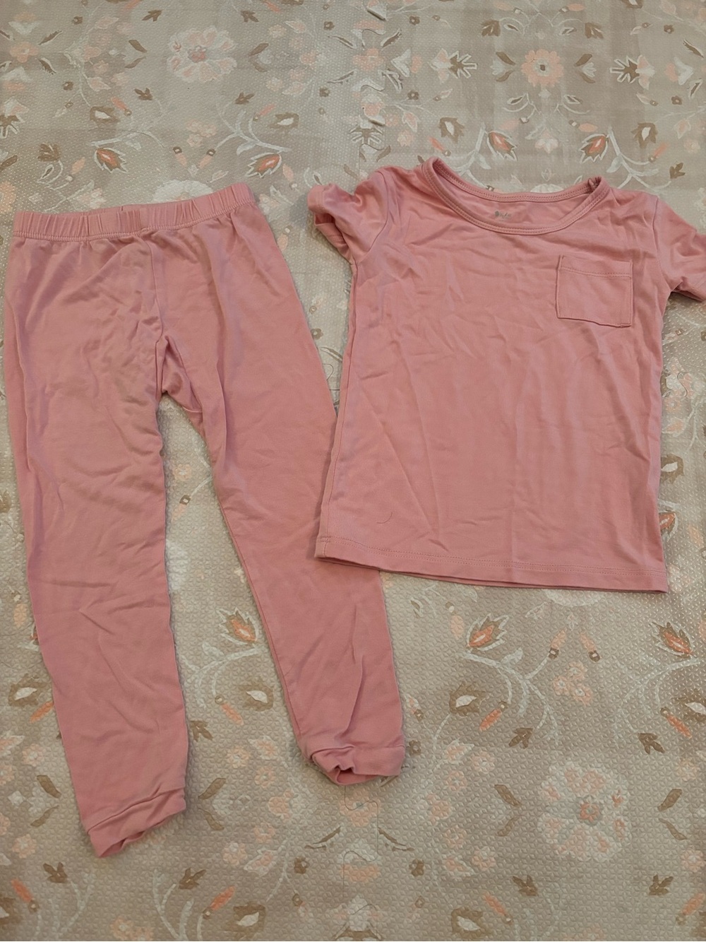 Kyte Baby Short Sleeve with Pants Bamboo Pajamas in Pink 2T